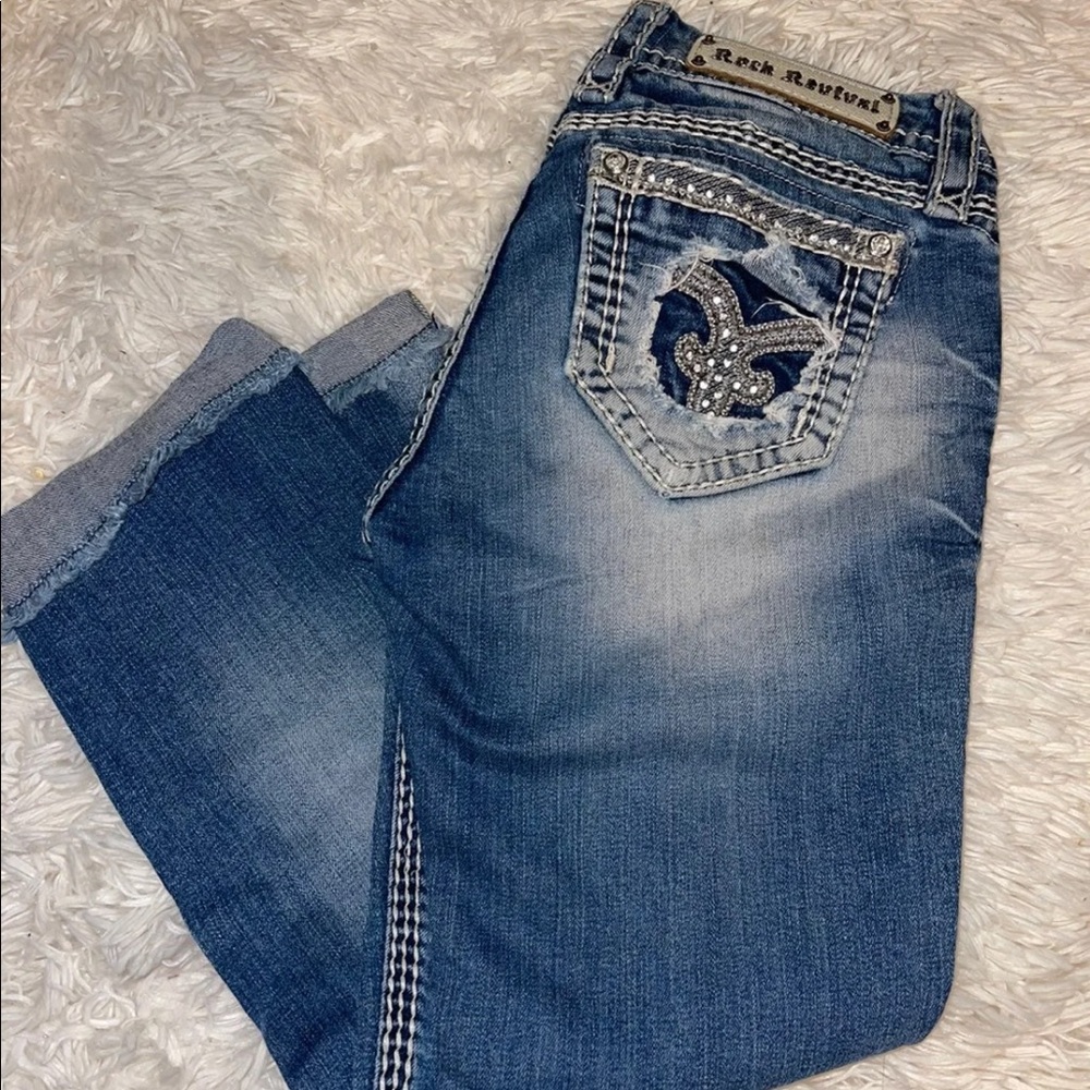 Rock Revival Jeans women size 27. They are not jeans they are capris!!